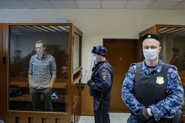 Aleksei A. Navalny, left, at a court hearing in Moscow in February.